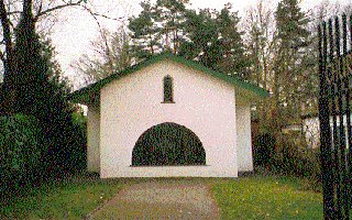 Headley Down, St Francis (33K)