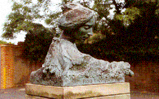 Flora Thompson's bust (35K)